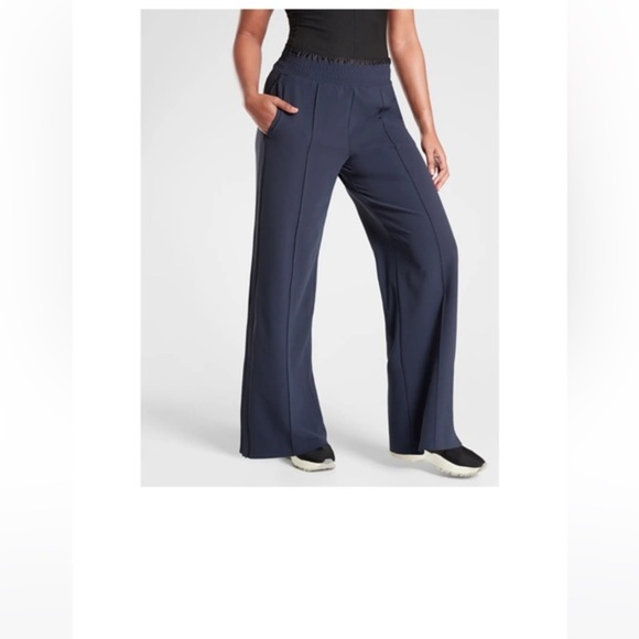 Athleta Metropolis wide leg pants, NWT, size 12T